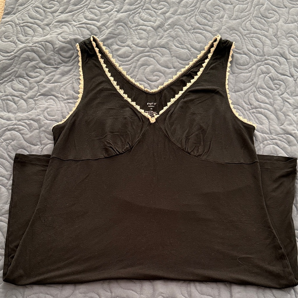 Apt. 9 Black Chemise gown with Cream Lace Trim